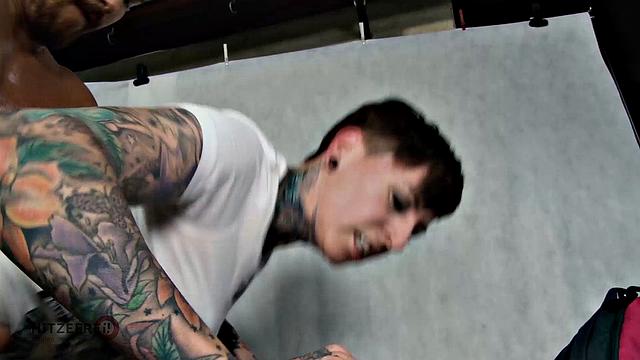 Photographer Unpacks Pleasure