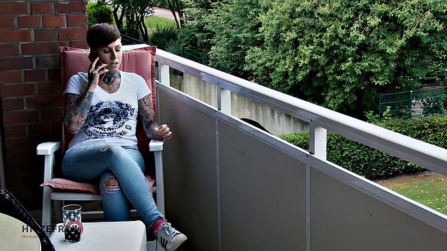 Photographer Unpacks Pleasure