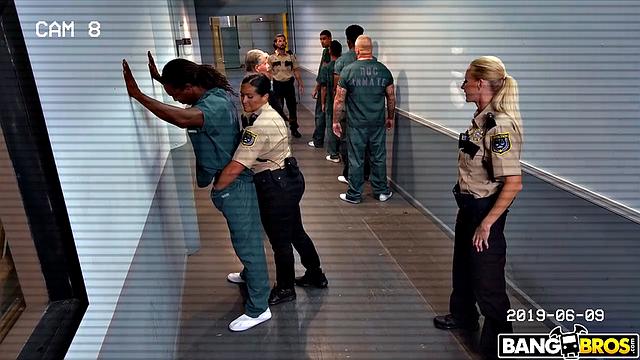 Kailani Kai Fucks Inmate