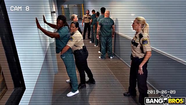 Kailani Kai Fucks Inmate