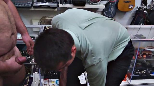 Pathetic amateur 3way fucked in public pawn store