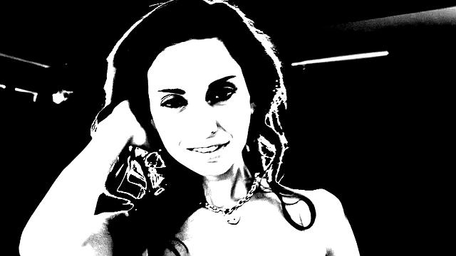 1000Facials - Smokin Hot Brunette Uses All Her Cock Sucking Skills