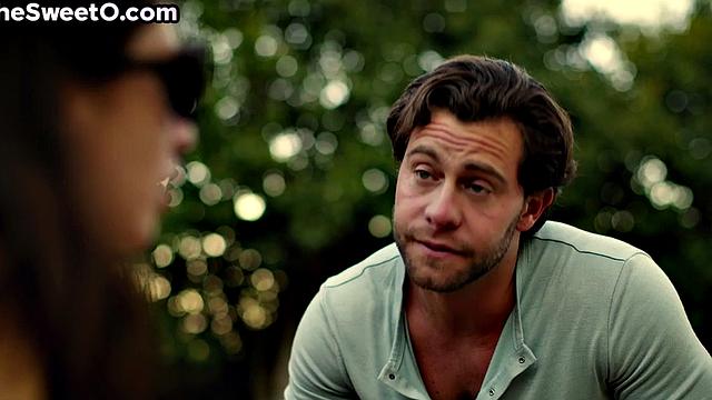 Curvy babe sucks cock and gets pussypoundes by her BF