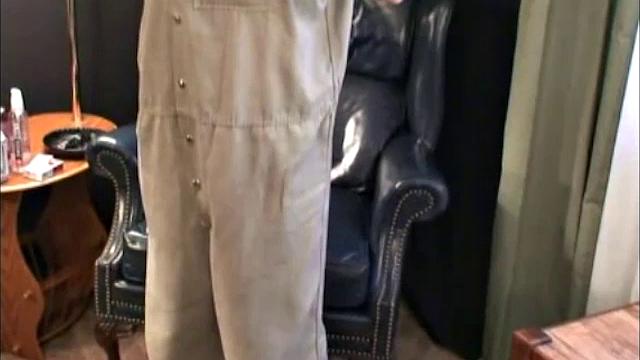 A good friend of my partner, Gary shows up for this session just a few hours after getting out of jail. He is a nice enough guy, with a good heart and trying his best to do the right things in life.