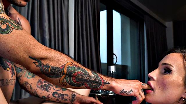 Trans lady gets sucked by man before licks his pussy