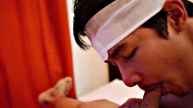 Nippon sick twink anally rimmed and fingered by the doctor