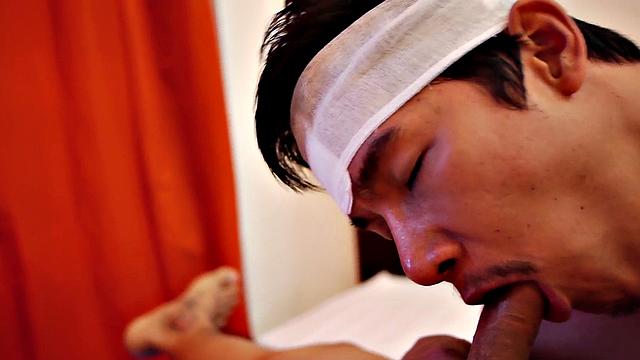 Nippon sick twink anally rimmed and fingered by the doctor