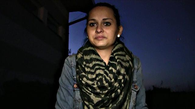 Amateur babe with no tickets takes stranger's load on her bald pussy in POV outdoor action