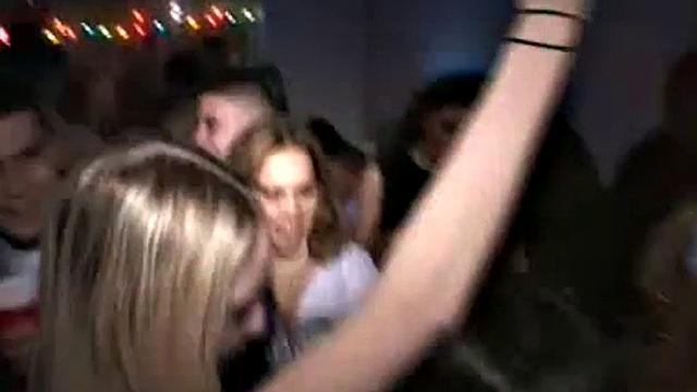 Hot college teen fingers her pussy