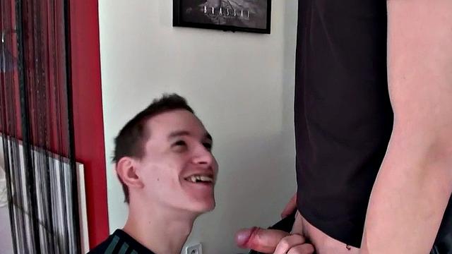 Jockstrap amateur stud in sneakers fucked by BF at home
