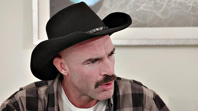 Big Tit Ebony Fucks Her Stepdad After His Wife Leaves