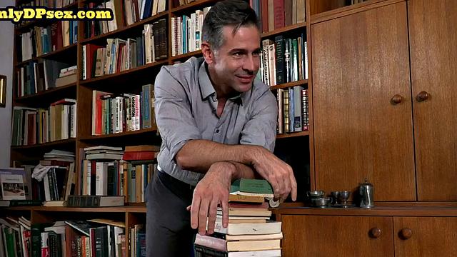 DP library babe in stockings fucked till cum on pussy