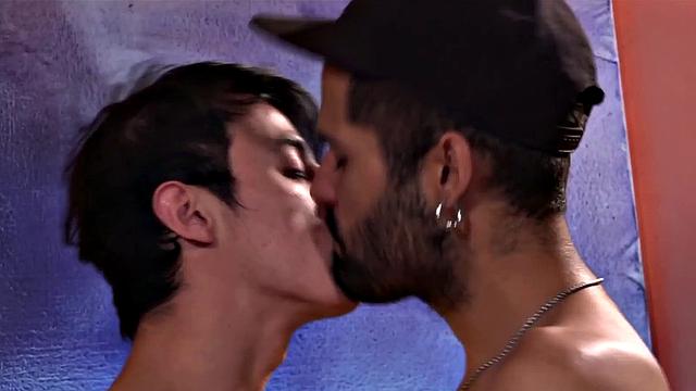 Barebacked Hispanic swud gets nailed by a twinks cock