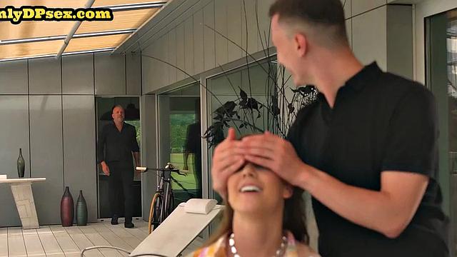 Double penetrated bae pleasuring 2 cocks at the same time