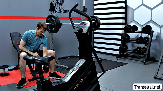 Sucking my clients in the gym early morning