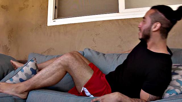 Muscled bottom seduced and bred by stepbro