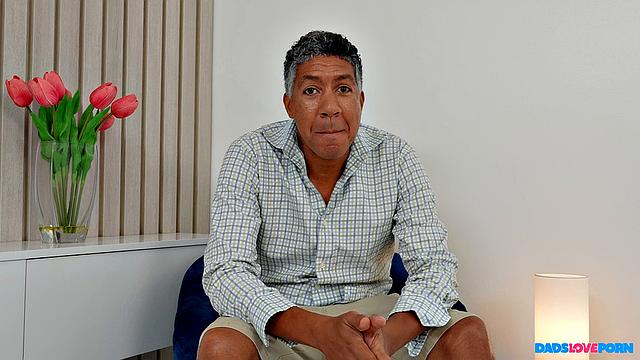 Dads On Set: Sex Moves Competition