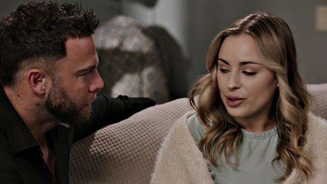 PURE TABOO Anonymous Kidney Donor Seth Gamble Wants Anna Claire Clouds To Thank Him