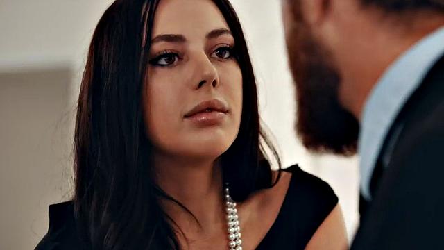 Sensual babe sucks and rides cock in bedroom