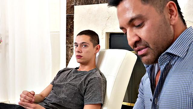 Mesmerized twink toyed in BDSM therapy by cosplay hunk