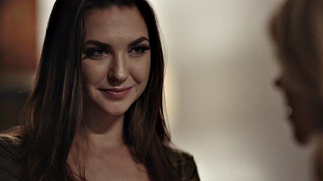 Busty tgirl drilling girlfriends pussy in couple