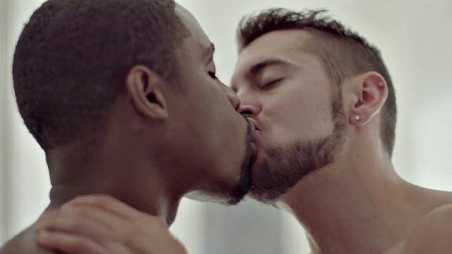 Athletic bbc barebacking tight in interracial duo