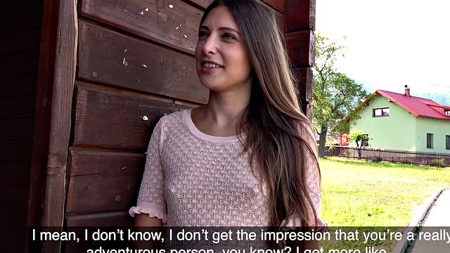 сочная трахалка скачет на члене в pov и жадно получает по полной