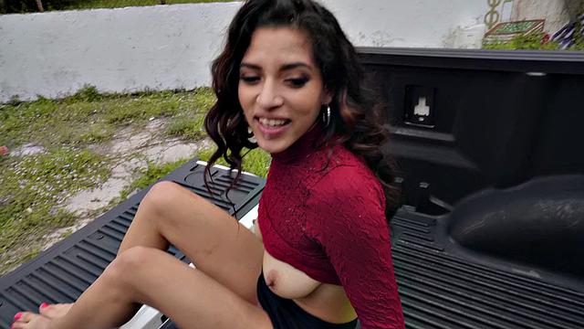 Latina MILF leaves her car in reverse cowgirl pose & takes a hot facial in POV