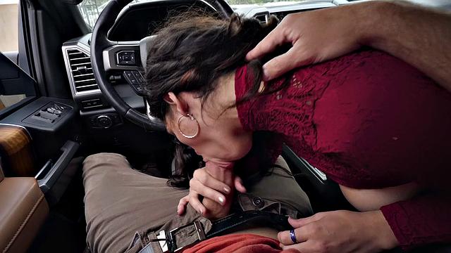 Latina MILF leaves her car in reverse cowgirl pose & takes a hot facial in POV