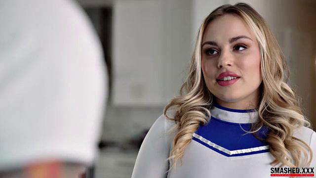 I Can Trust Stepbrother To Smash My - S1:E8