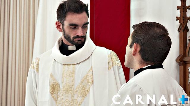 Маркус вместо молитв выбрал горячий обряд на алтаре