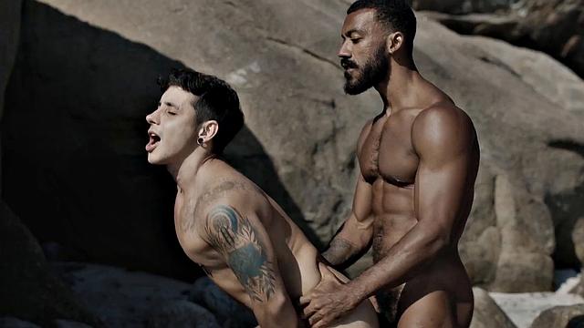 White jocks barebacked in outdoor orgy on public beach