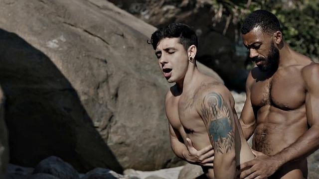 White jocks barebacked in outdoor orgy on public beach