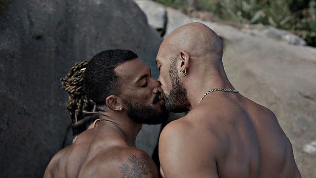 White jocks barebacked in outdoor orgy on public beach