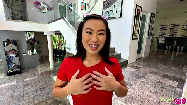 My Stepsis Can't Get Enough - S30:E3