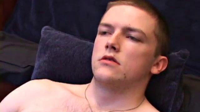 Young Axel Beats Meat