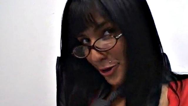 Horny office slut in naughty fun