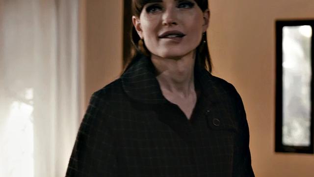 Big trans goddess riding masseur cock in erotic couple