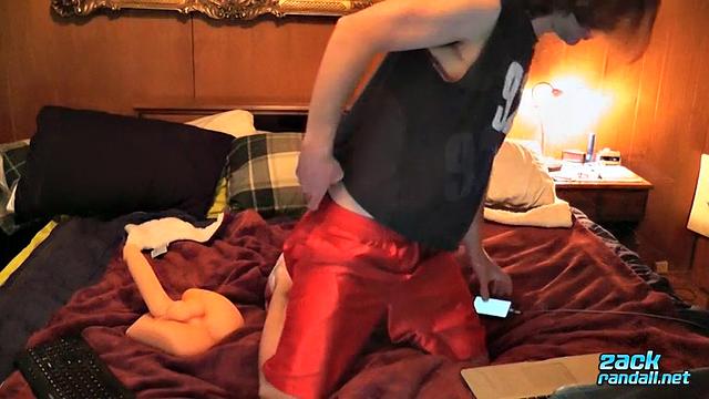 Cumshot On Camera with Zack - Zack Randall