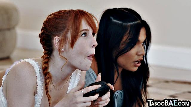 Cute sluts anal drilled in 4some groupsex