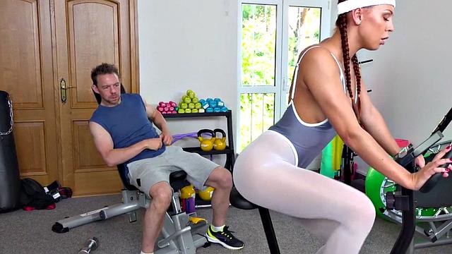 Gym redhead sucking before cockriding and getting cumshot