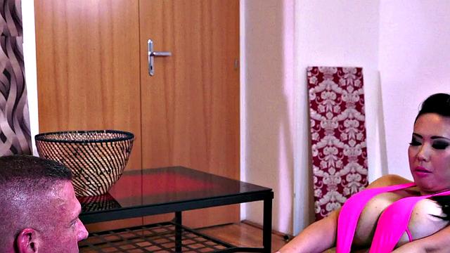 Super Sex with Tigerr Benson