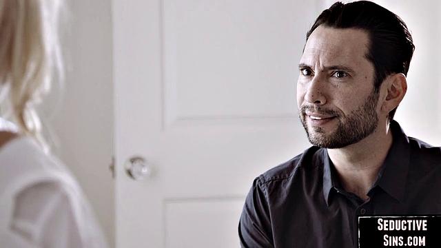 Sexy Lingerie Blonde Gets Pussybanged