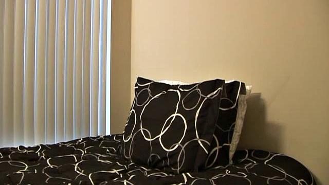 After licking her clean, Ed fills Alexa Jones up.