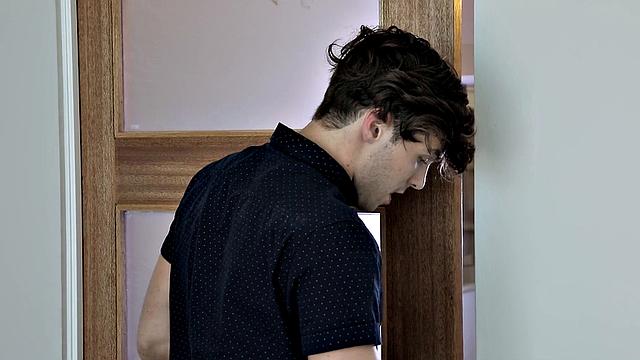 Hot Twink Caught Snapping Pics Of StepBro Dicked Down - Paul Canon, Christian Bay - ASGmax