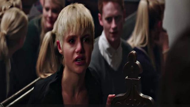 Zoey Deutch lingerie scenes