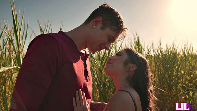 Pick Me, I'm Perfect - S1:E4