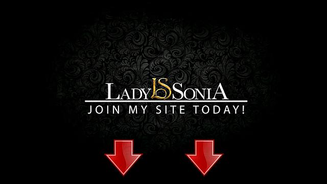 зрелая с большими сиськами медленно раздевается и дрочит с тобой