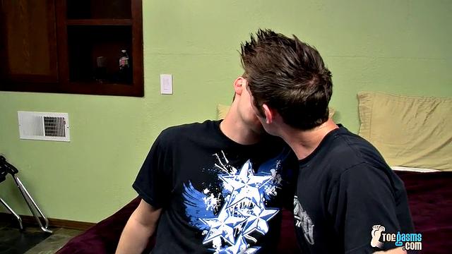 Kinky Boys Get Freaky with Toe Fucking! - Bryce Corbin And Shane Allen