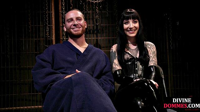 CFNM femdom leather babe pegs male ass with strapon